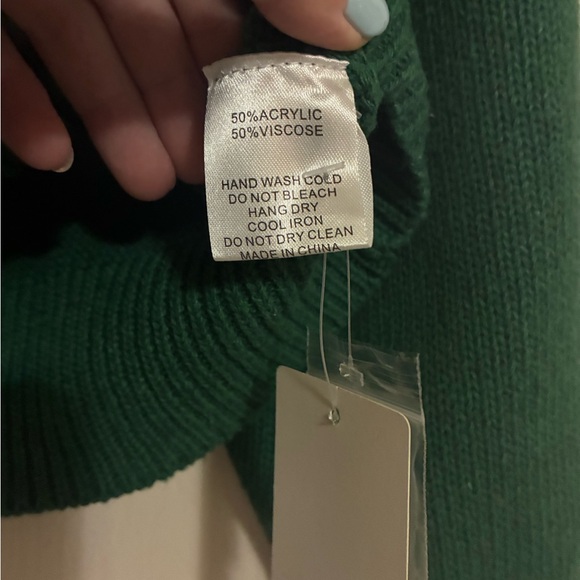 Green Knit Long Sleeve Button Down Women's Cardigan - Picture 6 of 8